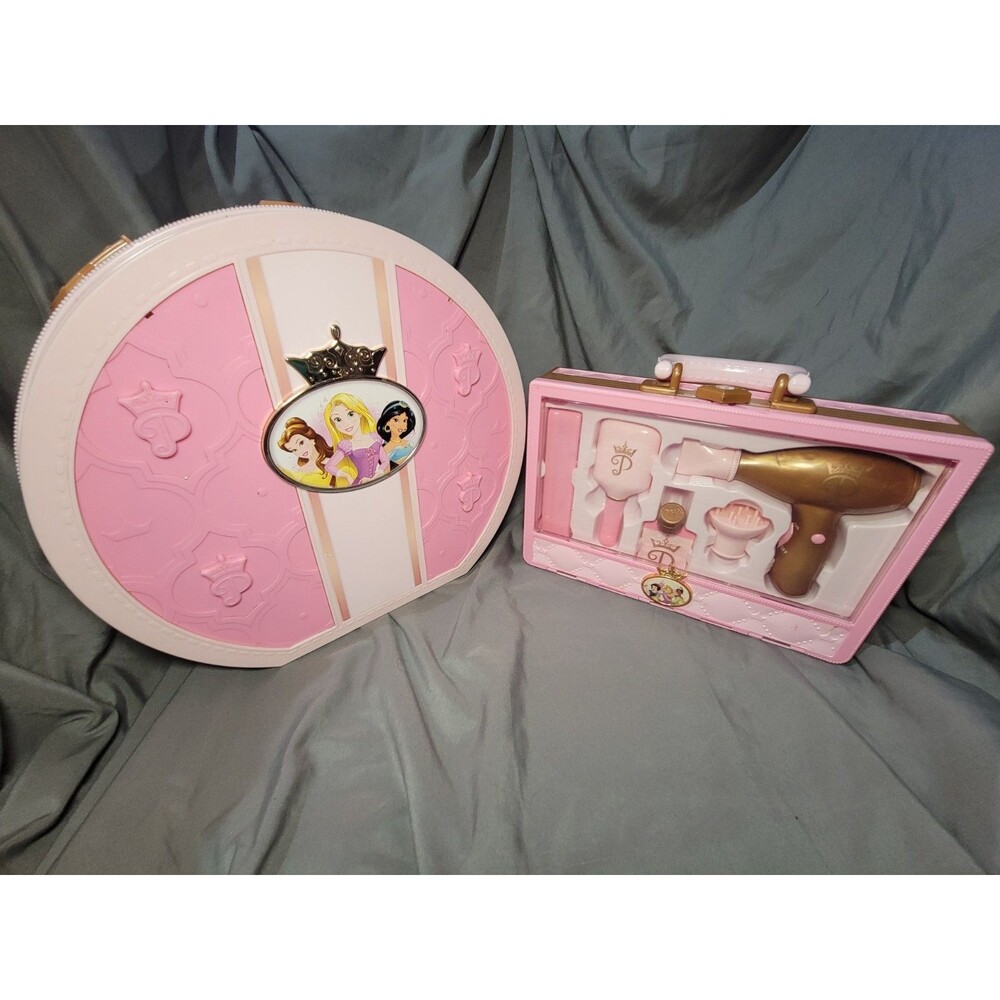 Disney Princess Pretend Play Vanity Set with Mirror and Accessories